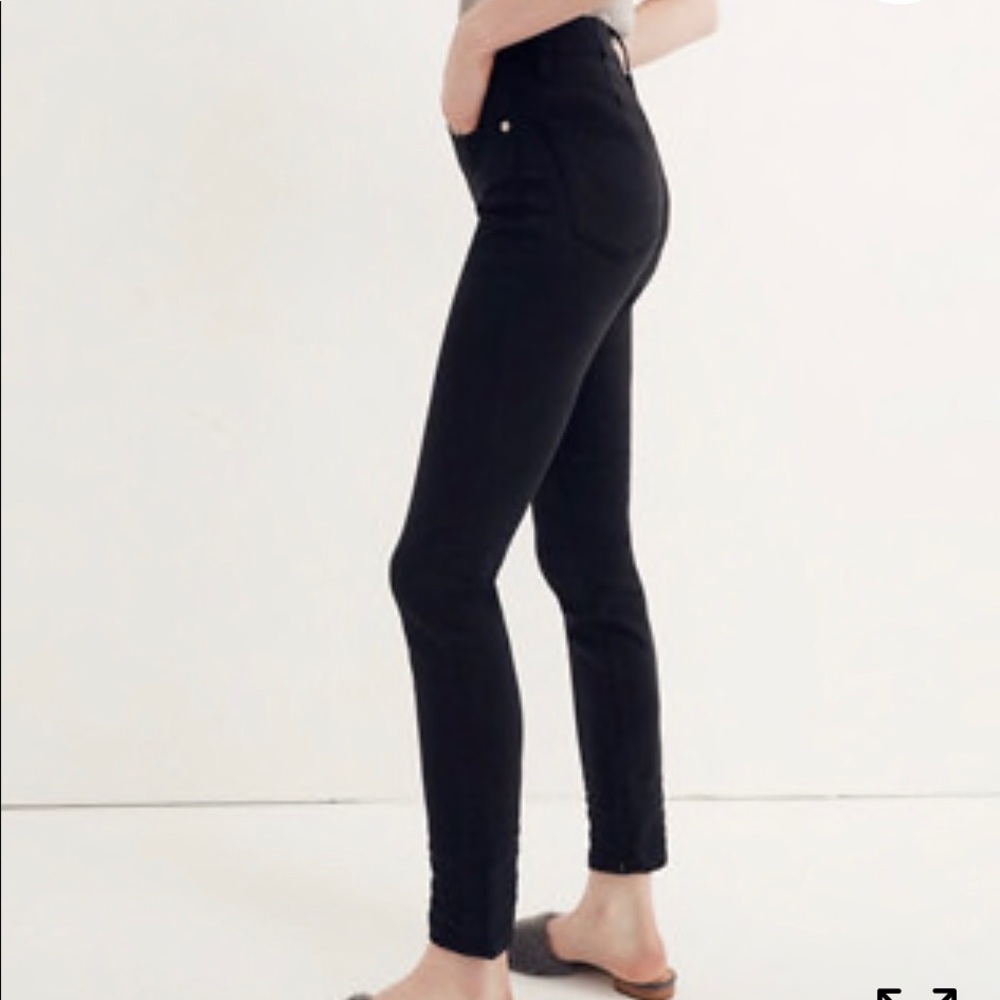 Madewell 9” High Rise Skinny.